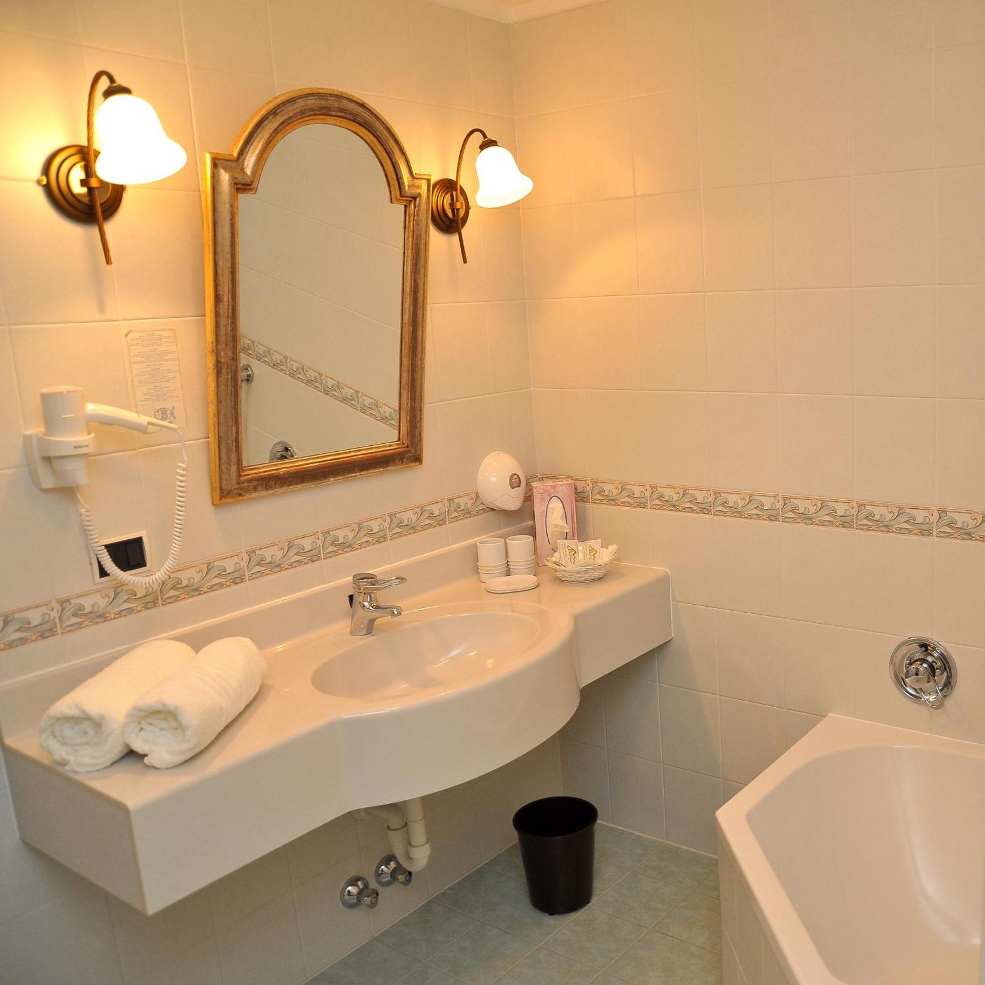 Hotel Berger Superior Riva di Tures Luaran gambar