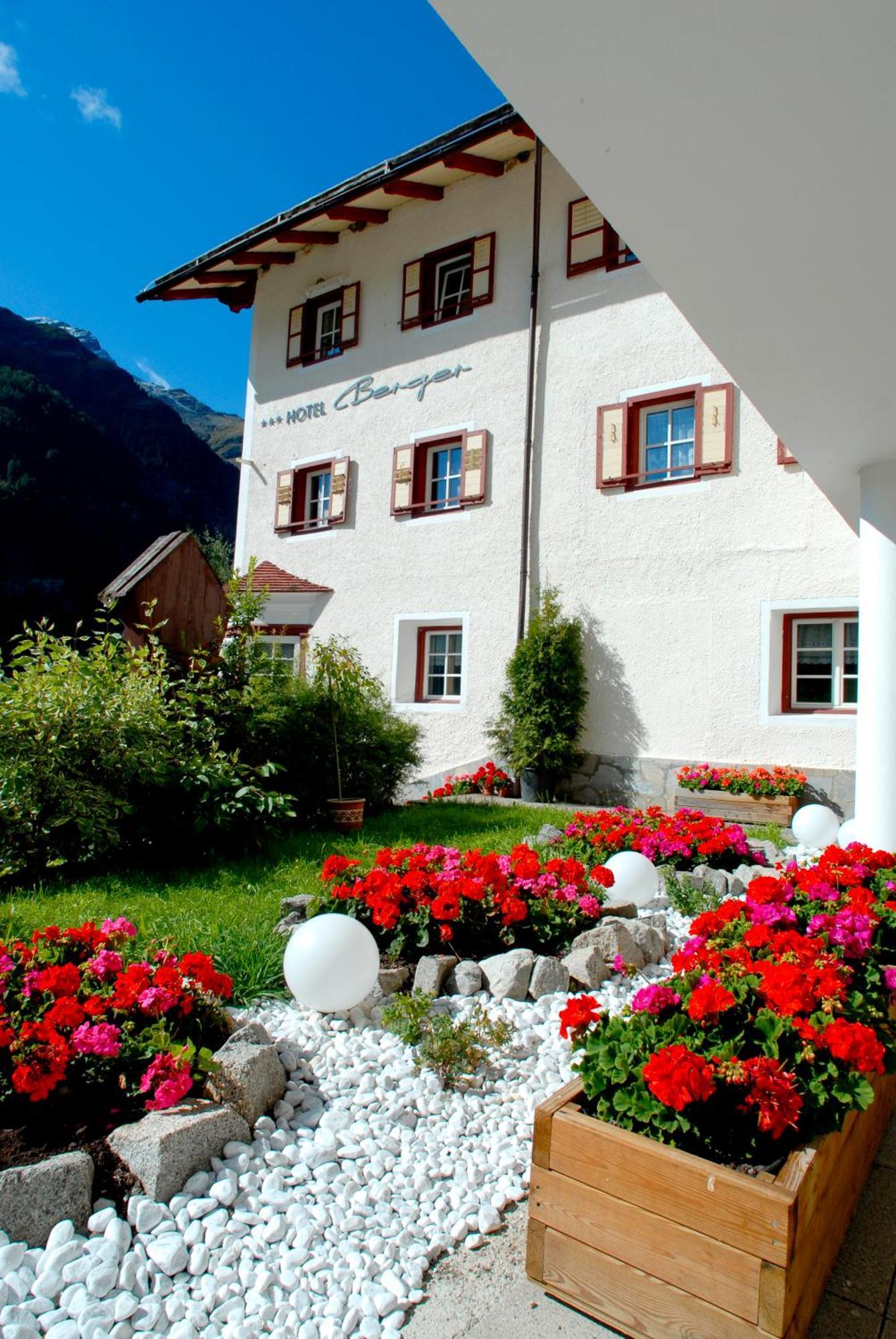 Hotel Berger Superior Riva di Tures Luaran gambar