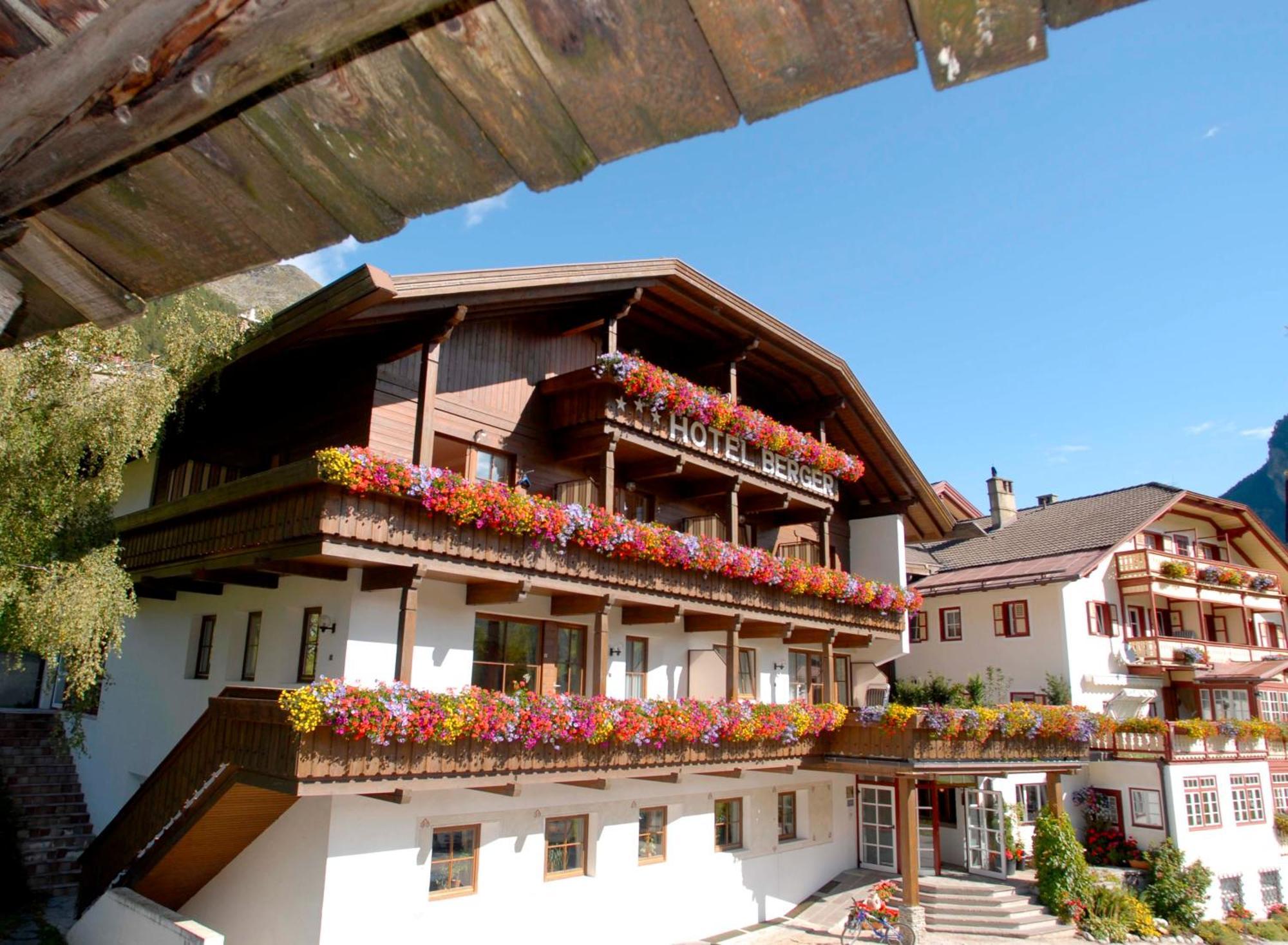 Hotel Berger Superior Riva di Tures Luaran gambar