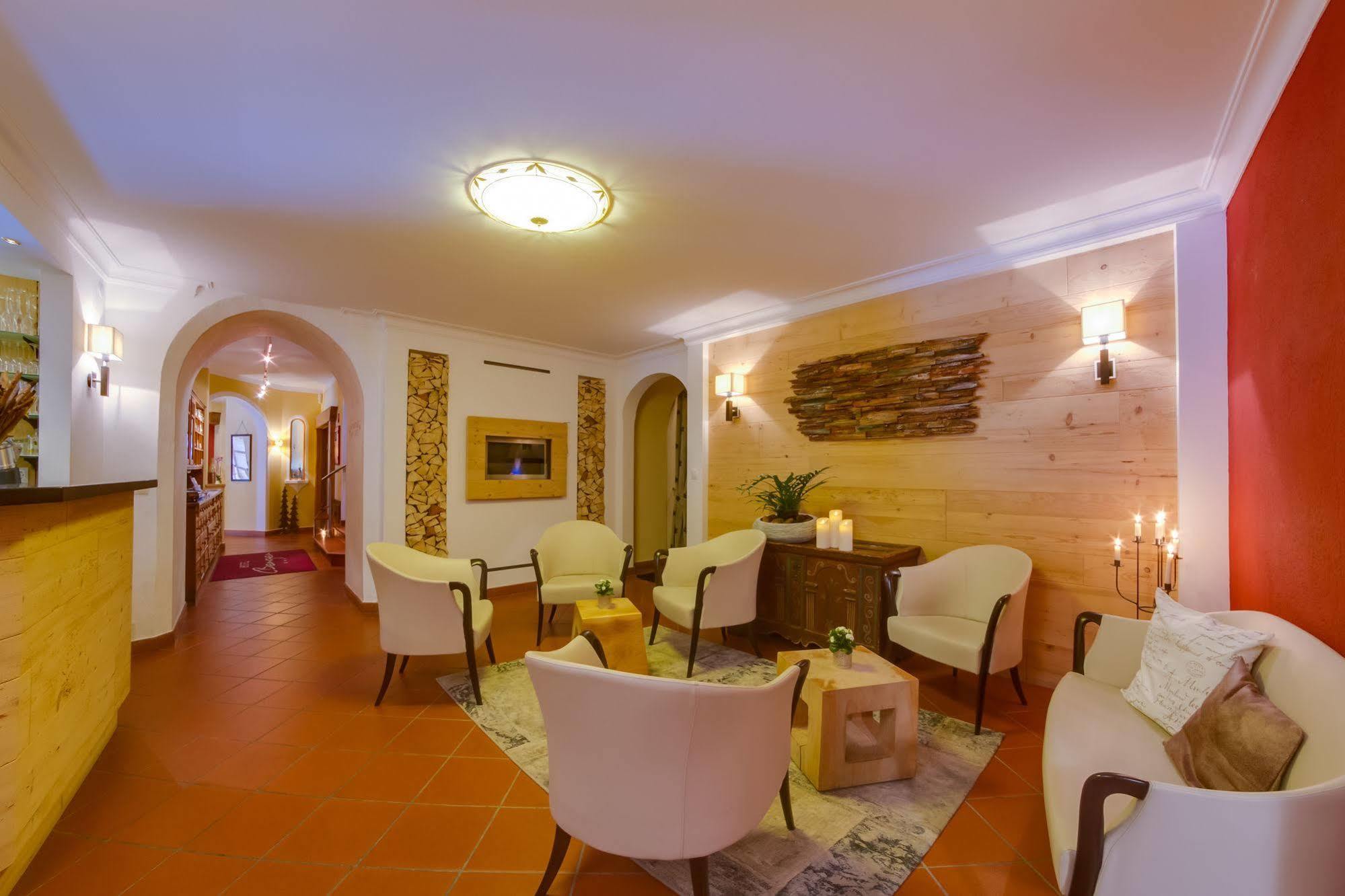 Hotel Berger Superior Riva di Tures Luaran gambar