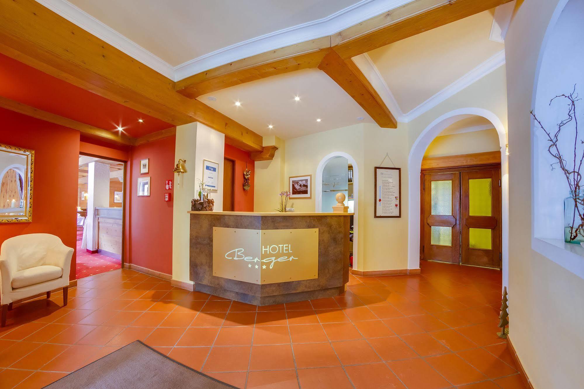 Hotel Berger Superior Riva di Tures Luaran gambar